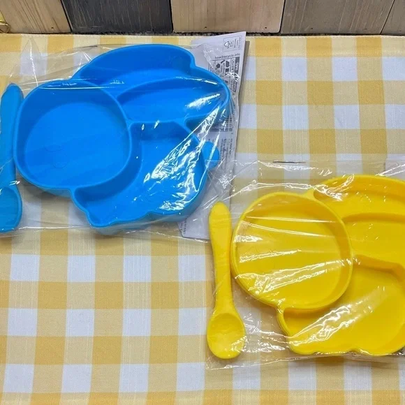 ♥️2 Silicone bunny food trays and matching spoons - Picture 2 of 9